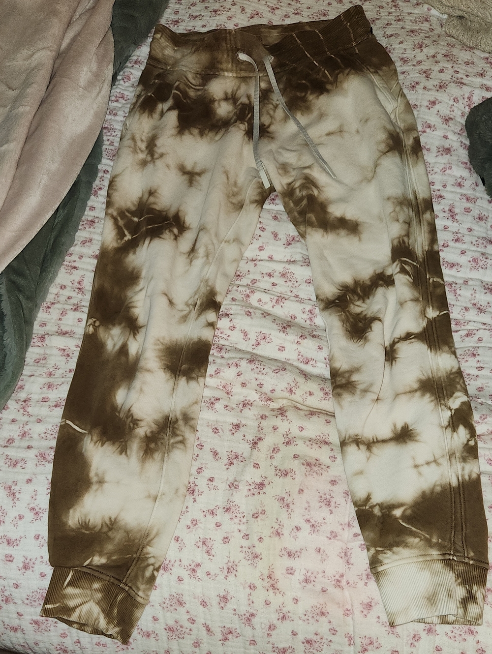 Lululemon Scuba Joggers Brown Tie-Dye Jogger Pants